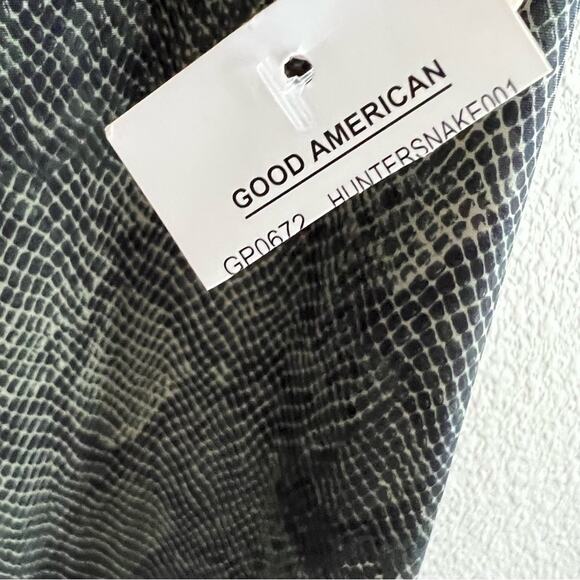 NWT Good American Eco Sheen Print 7/8 Active Legging Hunter Snake Size 3 - Picture 4 of 10